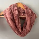 Plush Faux Fur Pink Infinity Scarf Photo 3