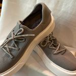 J SLIDES PLATFORM Lace Up Mesh Knit Breathable Sneaker  size 7.5 Photo 0