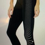 Alo Yoga Moonlight Leggings Photo 3