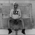 Ivy Park  Beyoncé Hoodie Women's Medium Gray Pullover Sweatshirt Long Sleeve Photo 2