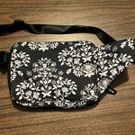 Vera Bradley  Belt Bag Chandelier Noir Zip Around Card Slots Strap Photo 2