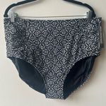 L.L. Bean Slimming Swim Brief High Waisted Black Geometric Sz 18W Regular NWT Photo 0