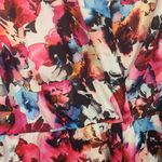 Torrid  size 2 2x multicolor floral twist front top short sleeve shirt bright fun Photo 4