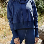 Free People Movement Westlake Sweatshirt Blue Size XS Photo 0