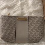 Michael Kors NWT  Vanilla Logo Belt Bag – Size S/M – Gold Hardware Photo 8