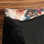 Pure Bliss size XS black and floral leggings Photo 1