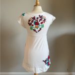 Johnny Was  | White Floral Embroidered Women's Tunic dress Photo 1