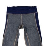 Gap fit Women’s crop capri Compression leggings size Small Grey And blue Photo 2