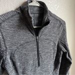 Lululemon Run Briskly 1/2 Zip
Coco Pique Black White Photo 3