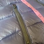 American Eagle Outfitters Puffer vest Photo 8