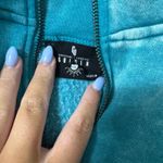 Boutique Quarter zip Photo 1