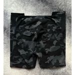 Yogalicious Yogalicous Camo Black Gray Pockets 7/8 Length High Rise Leggings Size Medium Photo 2