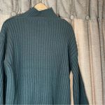 Moon River  Blue Distressed Ribbed Turtleneck Sweater Size Medium Wool Blend Photo 10