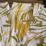 Allyson Whitmore Golf 10 Cotton Green & Gold Miniskirt Yellow Photo 4