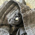 Lululemon Hotty Hot Short *High-Rise 2.5" Photo 2