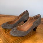 Clarks Artisan Society Ball Suede Pumps Taupe Women’s Size 8W (wide) Photo 7