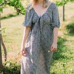 Slate + Willow Women's White Black Ditsy Floral Tie Front Midi Dress Size Small Photo 9