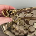 Coach Vintage Poppy Signature Tan Canvas Gold Metallic Swing Pack Crossbody NWT Photo 3