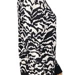 Jones New York Black and White abstract zebra zipper sweater jacket. Large. EUC Photo 3
