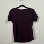 Athleta  Chi Dot Mesh Train Athletic‎ T-Shirt Maroon Burgundy Small Photo 1
