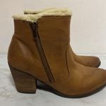 Coconuts by Matisse   brown Bozeman booties size 8 Photo 2