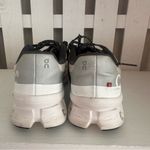 On Running Cloudnova Sneakers Women’s 8 Gray White Swiss Engineered Photo 5