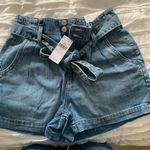 American Eagle  mom shorts Photo 0