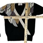 Jaclyn Smith  Petite Women's Vintage Sweater Size Small Black Gold Silver Leaf Photo 3