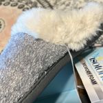 Isotoner Indoor Outdoor Comfy Slippers Memory Foam Gray Womens 8.5-9 Photo 3