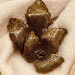 Vintage enameled layered leaf brooch. Green Photo 0