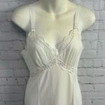 Vintage "Movie Star" white lace pleated midi slip USA made size 34 short nylon Photo 5