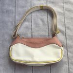 Vintage Cream Shoulder Bag with Pastel Pink and Green Detailing. Photo 2