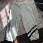 Free People Movement Free people  Photo 0