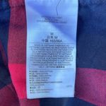 Gap  red & black buffalo plaid button down shirt fitted boyfriend size medium Photo 3