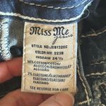 Miss Me EUC  Mid-rise Easy cropped jeans 28 Photo 3