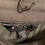 Athleta Green Headlands Hybrid Trek Mid Rise Jogger Size 12T Photo 3