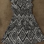 AB Studio Size 6 Spotted Diamond Patterned Cinched Pleated A-Line Midi Dress Photo 0