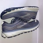 Brooks Shoes “Ghost 12” Women’s Size 9.5 Running Shoes Photo 6