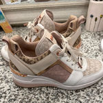 Michael Kors  trainer sneaker rose gold leather 7.5 Photo 0