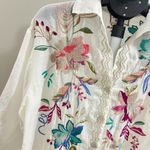 Johnny Was NWOT  100% Ramie Embroidered Floral Button-Down Tunic Shirt Blouse S Photo 5