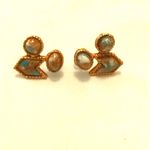 Vintage refurbished Santa fe style post earrings Gold Photo 1