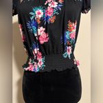 Hot Kiss EUC  Black and Multicolor Floral Puff Sleeve Blouse size medium Photo 3