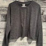 Z By Zella  Women M Long Sleeve Top Gray Cropped Excellent Photo 0