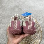 NWT WateLves Women’s Barefoot Water Shoes Beach Swim Shoes Beige Pink 41/US 10 Photo 8
