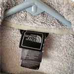 The North Face  Women's Gray Fleece Jacket Photo 2