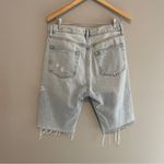 frame denim Frame Le Vintage Bermuda Denim Distressed Light Wash Shorts Size 28 Photo 4
