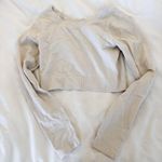 H&M  Workout Long Sleeve Photo 0