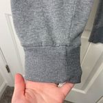 Hollister EUC  women’s gray embroidered drawstring waist joggers sweatpants small Photo 3