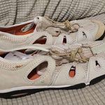 Rockport Cream and Tan Athletic Shoes with Saddle Accent Size 7.5 Photo 1