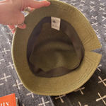 None Vintage green wool hat with gold brooches Photo 8